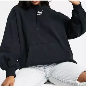Puma classics oversized hoodie in black